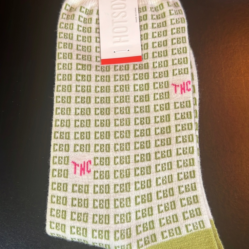 HOTSOX White Label socks-NWT